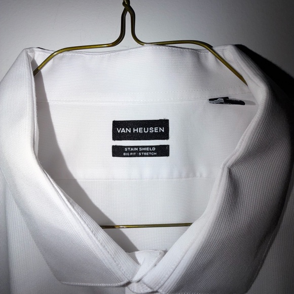 Van Heusen Classic White Dress Shirt - Picture 2 of 4